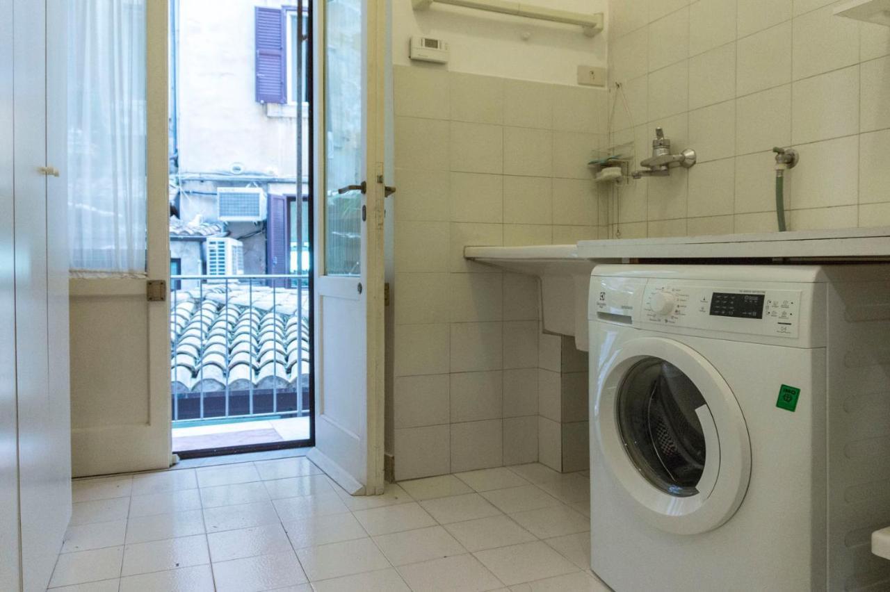 Luxury Art Atelier Apartment Roma Exterior foto